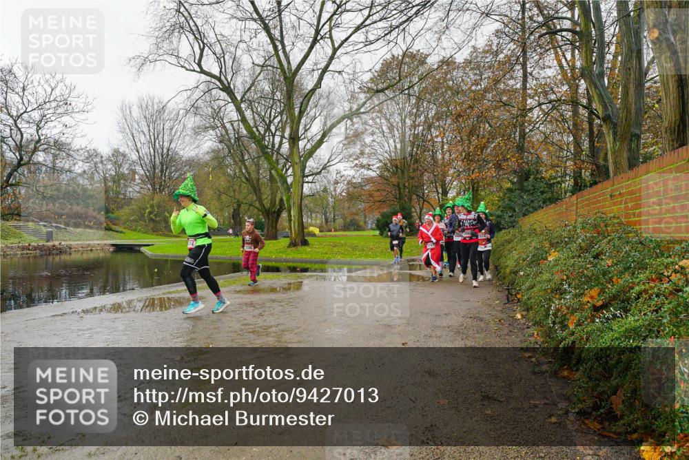 07.12.2025 - St. Pauli X-Mass-Run No. 15 Michael Burmester http://msf.ph/oto/9427013 07.12.2025 11:03:39 Laufen 24206, 4074 meine-sportfotos.de