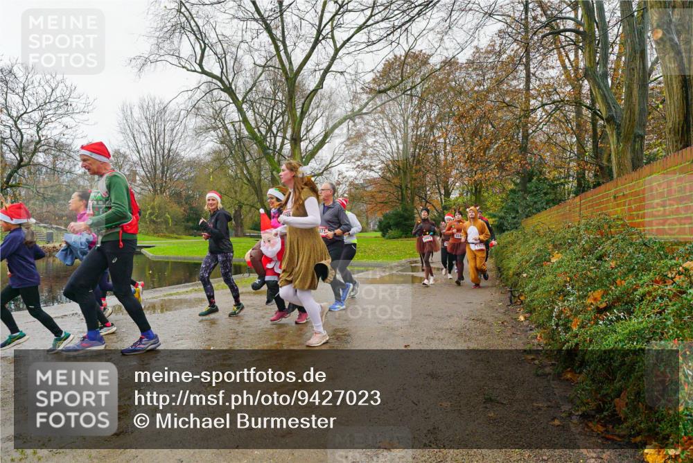 07.12.2025 - St. Pauli X-Mass-Run No. 15 Michael Burmester http://msf.ph/oto/9427023 07.12.2025 11:03:47 Laufen 072, 154, 152 meine-sportfotos.de