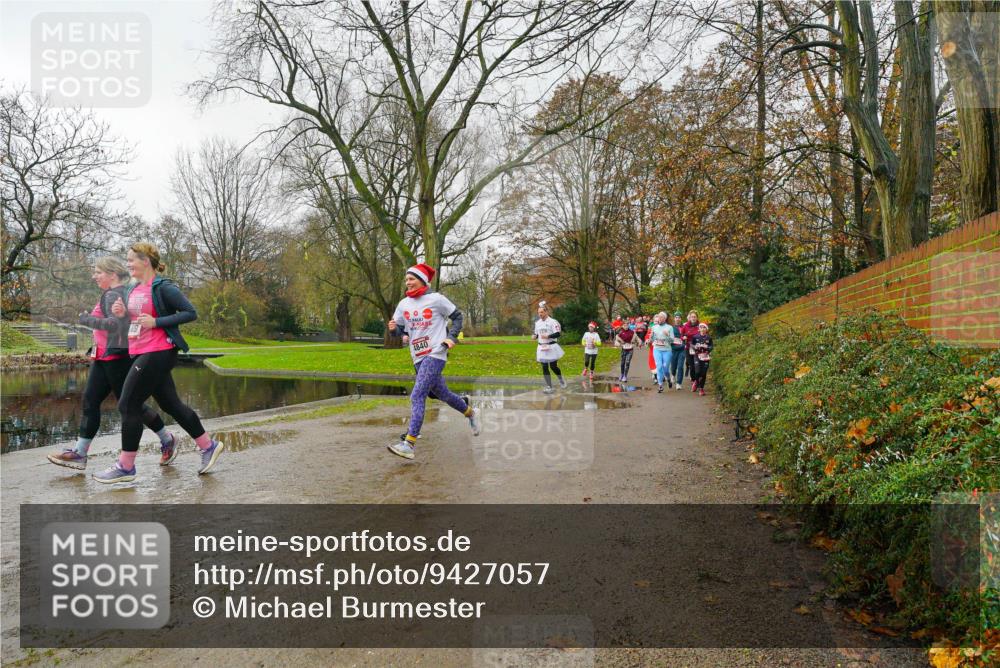 07.12.2025 - St. Pauli X-Mass-Run No. 15 Michael Burmester http://msf.ph/oto/9427057 07.12.2025 11:04:42 Laufen 4840 meine-sportfotos.de