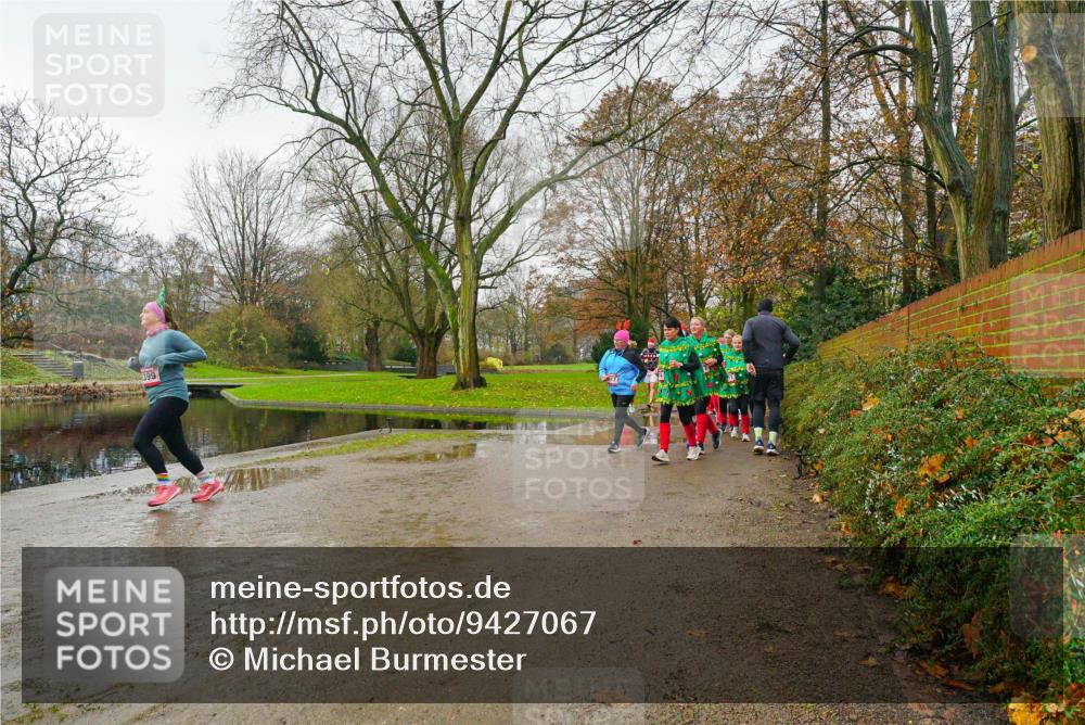 07.12.2025 - St. Pauli X-Mass-Run No. 15 Michael Burmester http://msf.ph/oto/9427067 07.12.2025 11:04:56 Laufen 399 meine-sportfotos.de