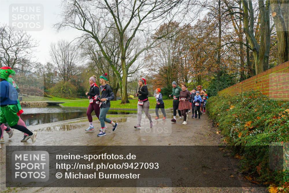 07.12.2025 - St. Pauli X-Mass-Run No. 15 Michael Burmester http://msf.ph/oto/9427093 07.12.2025 11:05:25 Laufen 2163 meine-sportfotos.de
