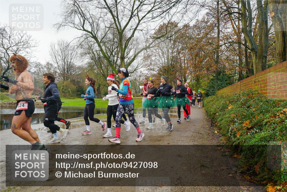 07.12.2025 - St. Pauli X-Mass-Run No. 15 Michael Burmester http://msf.ph/oto/9427098 07.12.2025 11:05:29 Laufen 624 meine-sportfotos.de