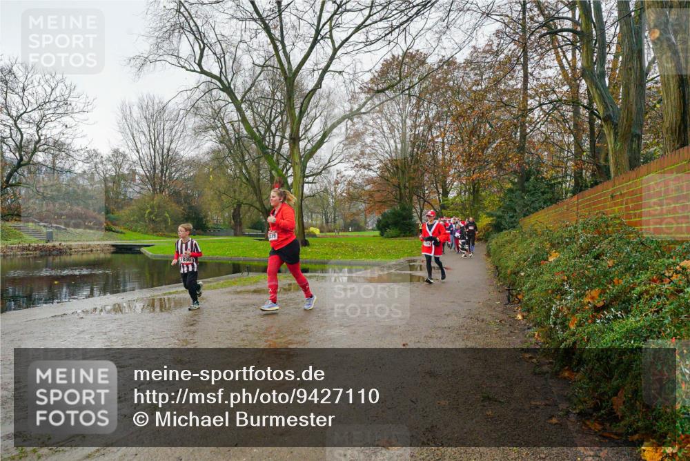 07.12.2025 - St. Pauli X-Mass-Run No. 15 Michael Burmester http://msf.ph/oto/9427110 07.12.2025 11:05:52 Laufen 1886, 419 meine-sportfotos.de