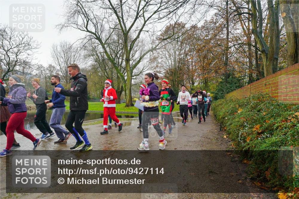 07.12.2025 - St. Pauli X-Mass-Run No. 15 Michael Burmester http://msf.ph/oto/9427114 07.12.2025 11:06:01 Laufen 8238 meine-sportfotos.de