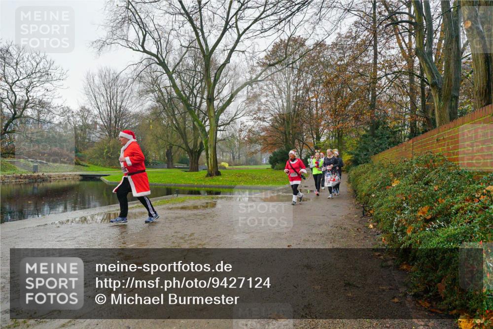 07.12.2025 - St. Pauli X-Mass-Run No. 15 Michael Burmester http://msf.ph/oto/9427124 07.12.2025 11:06:11 Laufen 2225 meine-sportfotos.de