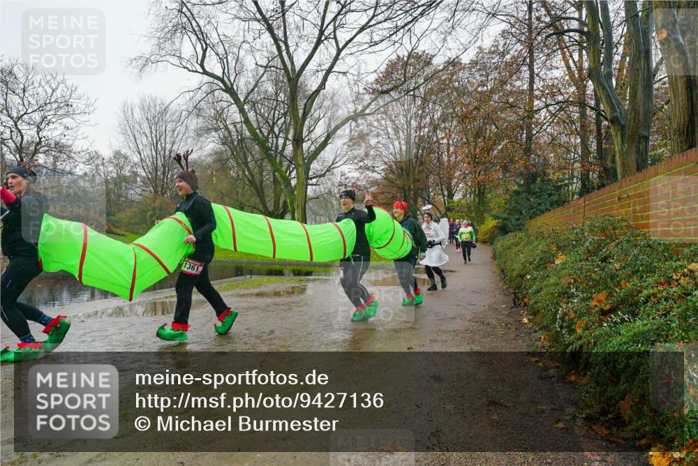 07.12.2025 - St. Pauli X-Mass-Run No. 15 Michael Burmester http://msf.ph/oto/9427136 07.12.2025 11:06:27 Laufen 1361 meine-sportfotos.de