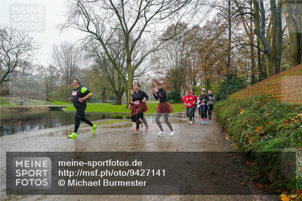 07.12.2025 - St. Pauli X-Mass-Run No. 15 Michael Burmester http://msf.ph/oto/9427141 07.12.2025 11:06:39 Laufen 477 meine-sportfotos.de