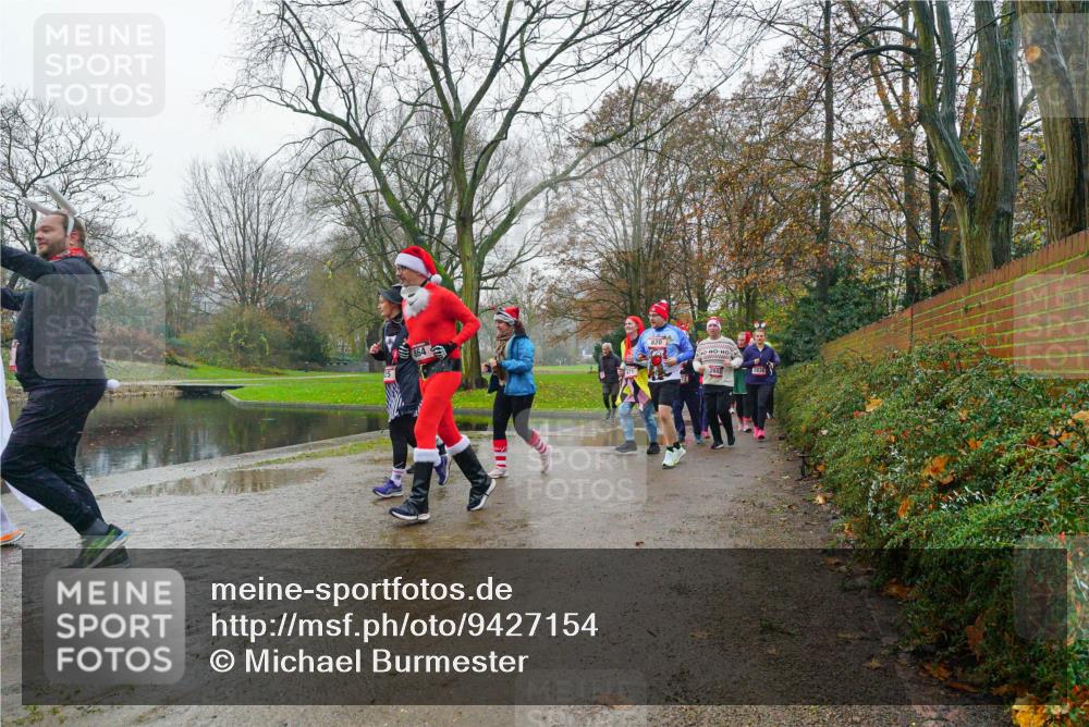 07.12.2025 - St. Pauli X-Mass-Run No. 15 Michael Burmester http://msf.ph/oto/9427154 07.12.2025 11:06:59 Laufen 864, 820, 2838 meine-sportfotos.de