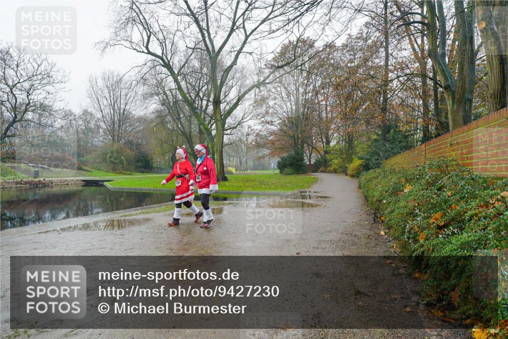 07.12.2025 - St. Pauli X-Mass-Run No. 15 Michael Burmester http://msf.ph/oto/9427230 07.12.2025 11:09:29 Laufen  meine-sportfotos.de