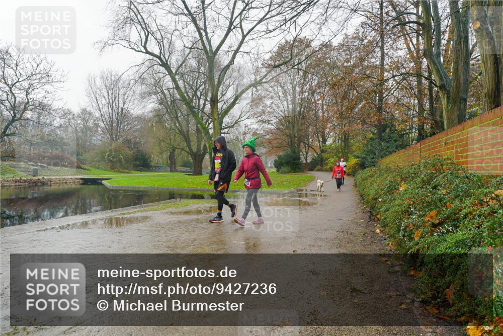 07.12.2025 - St. Pauli X-Mass-Run No. 15 Michael Burmester http://msf.ph/oto/9427236 07.12.2025 11:11:09 Laufen  meine-sportfotos.de
