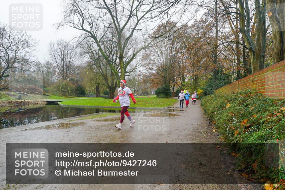 07.12.2025 - St. Pauli X-Mass-Run No. 15 Michael Burmester http://msf.ph/oto/9427246 07.12.2025 11:14:34 Laufen  meine-sportfotos.de
