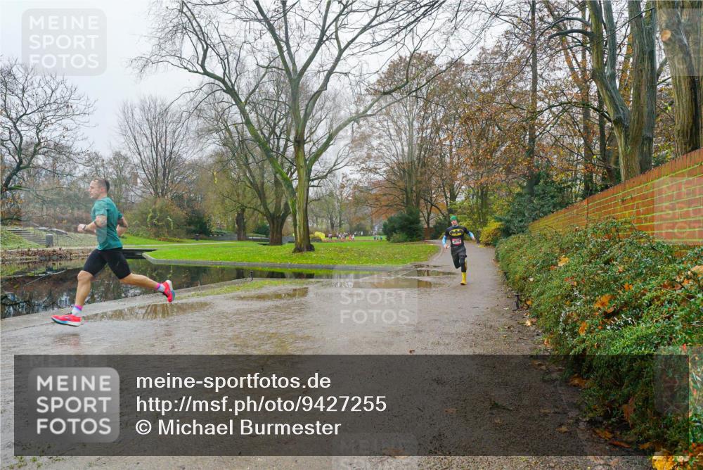 07.12.2025 - St. Pauli X-Mass-Run No. 15 Michael Burmester http://msf.ph/oto/9427255 07.12.2025 11:16:05 Laufen 3670 meine-sportfotos.de