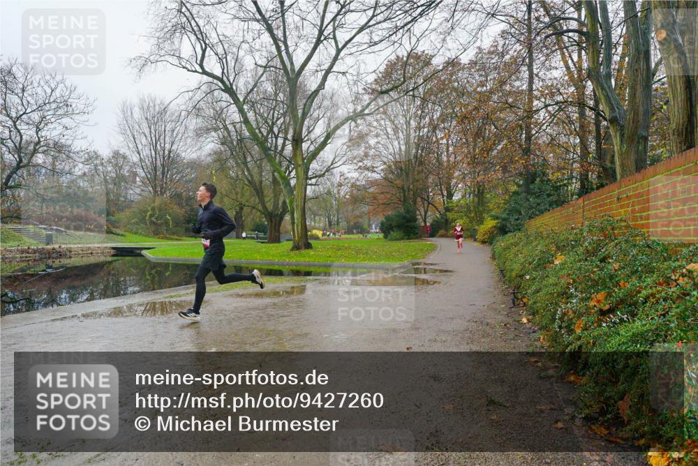 07.12.2025 - St. Pauli X-Mass-Run No. 15 Michael Burmester http://msf.ph/oto/9427260 07.12.2025 11:16:59 Laufen  meine-sportfotos.de
