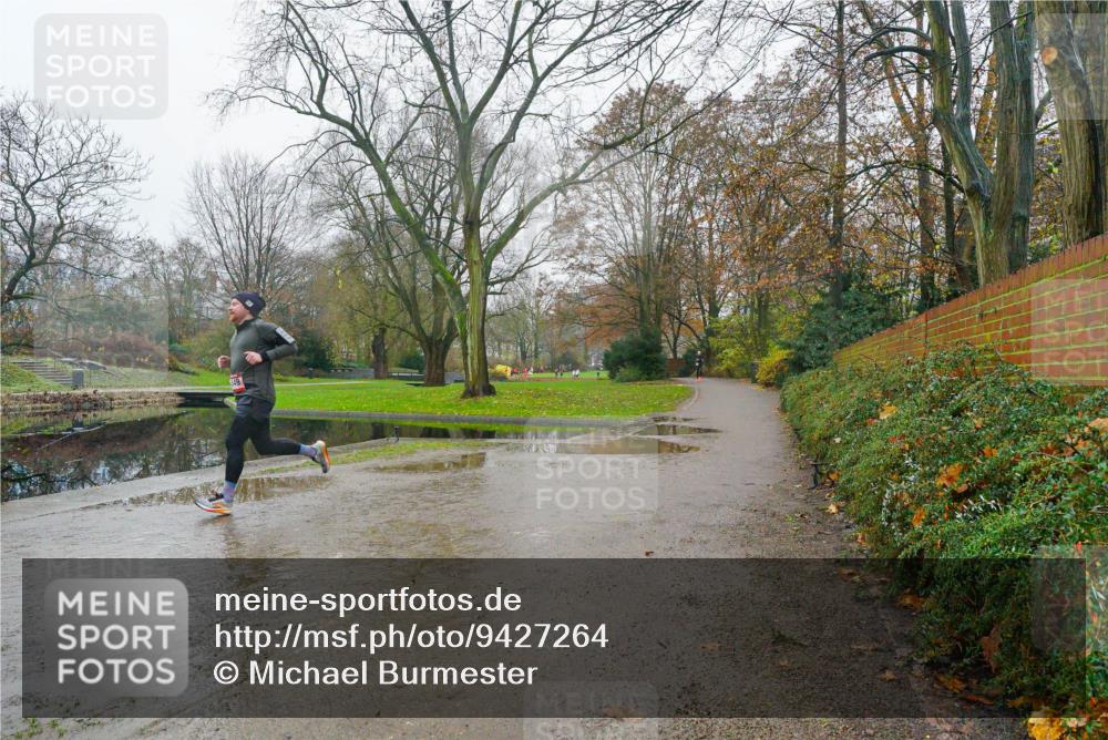 07.12.2025 - St. Pauli X-Mass-Run No. 15 Michael Burmester http://msf.ph/oto/9427264 07.12.2025 11:17:33 Laufen  meine-sportfotos.de