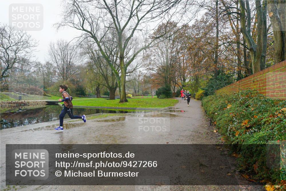 07.12.2025 - St. Pauli X-Mass-Run No. 15 Michael Burmester http://msf.ph/oto/9427266 07.12.2025 11:17:50 Laufen  meine-sportfotos.de
