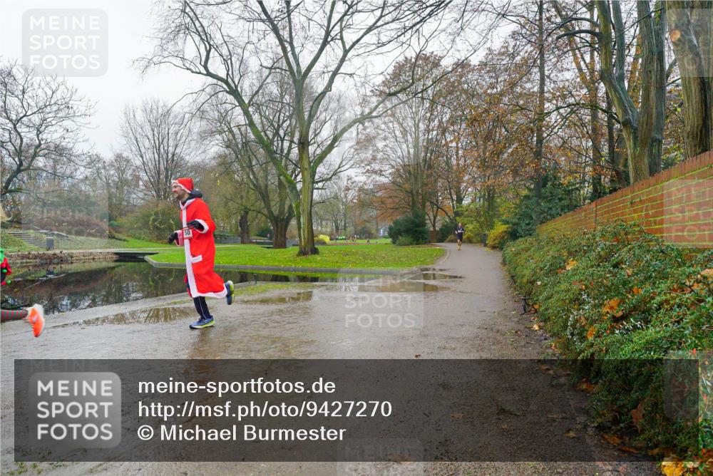 07.12.2025 - St. Pauli X-Mass-Run No. 15 Michael Burmester http://msf.ph/oto/9427270 07.12.2025 11:17:58 Laufen  meine-sportfotos.de