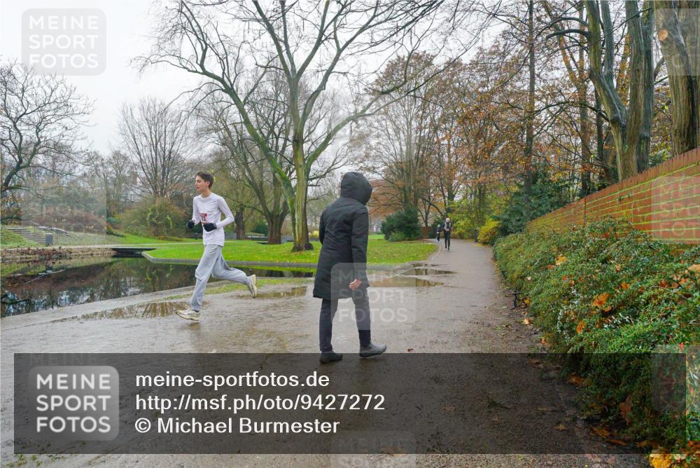07.12.2025 - St. Pauli X-Mass-Run No. 15 Michael Burmester http://msf.ph/oto/9427272 07.12.2025 11:18:19 Laufen  meine-sportfotos.de