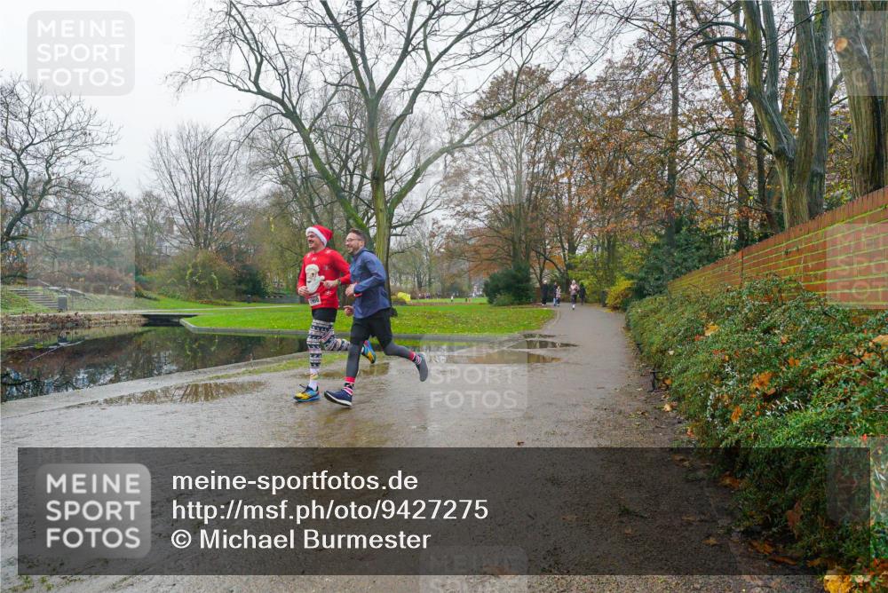 07.12.2025 - St. Pauli X-Mass-Run No. 15 Michael Burmester http://msf.ph/oto/9427275 07.12.2025 11:18:43 Laufen 1960 meine-sportfotos.de