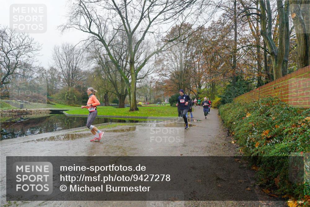 07.12.2025 - St. Pauli X-Mass-Run No. 15 Michael Burmester http://msf.ph/oto/9427278 07.12.2025 11:19:01 Laufen  meine-sportfotos.de