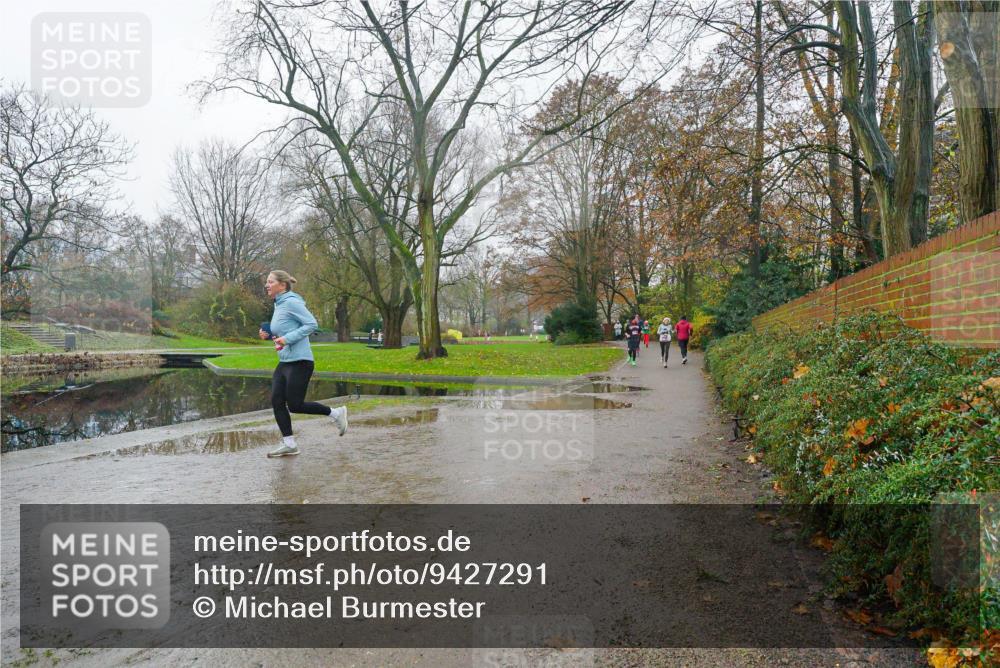 07.12.2025 - St. Pauli X-Mass-Run No. 15 Michael Burmester http://msf.ph/oto/9427291 07.12.2025 11:20:15 Laufen  meine-sportfotos.de