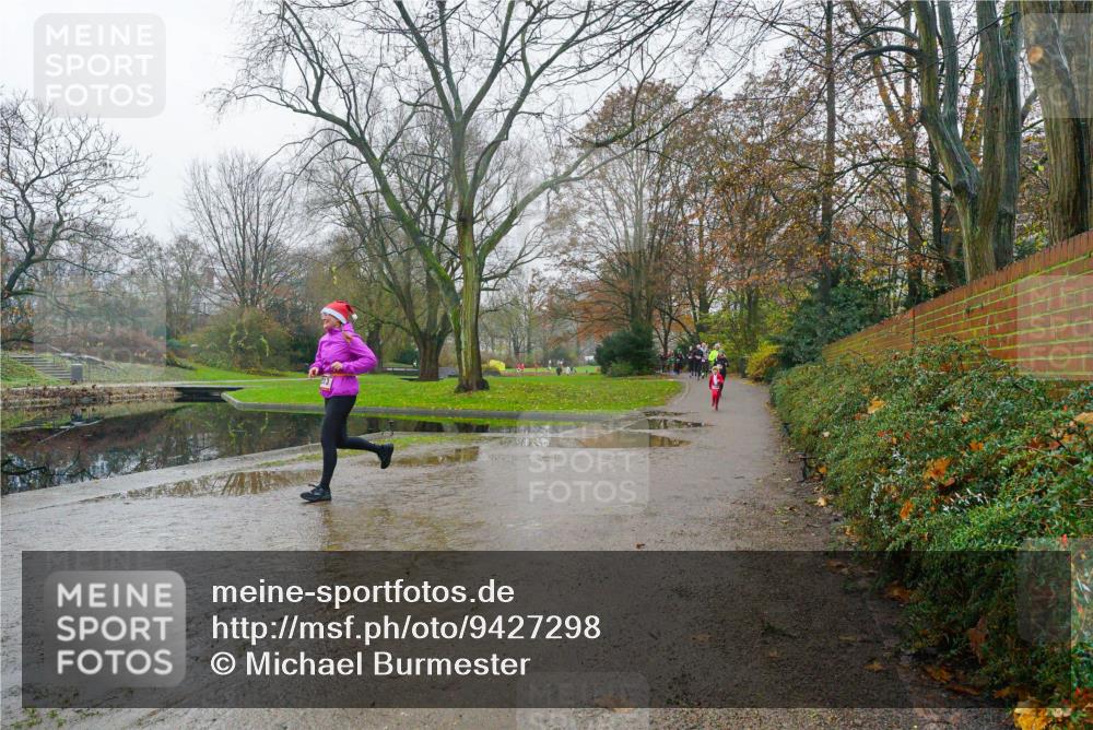 07.12.2025 - St. Pauli X-Mass-Run No. 15 Michael Burmester http://msf.ph/oto/9427298 07.12.2025 11:20:34 Laufen  meine-sportfotos.de