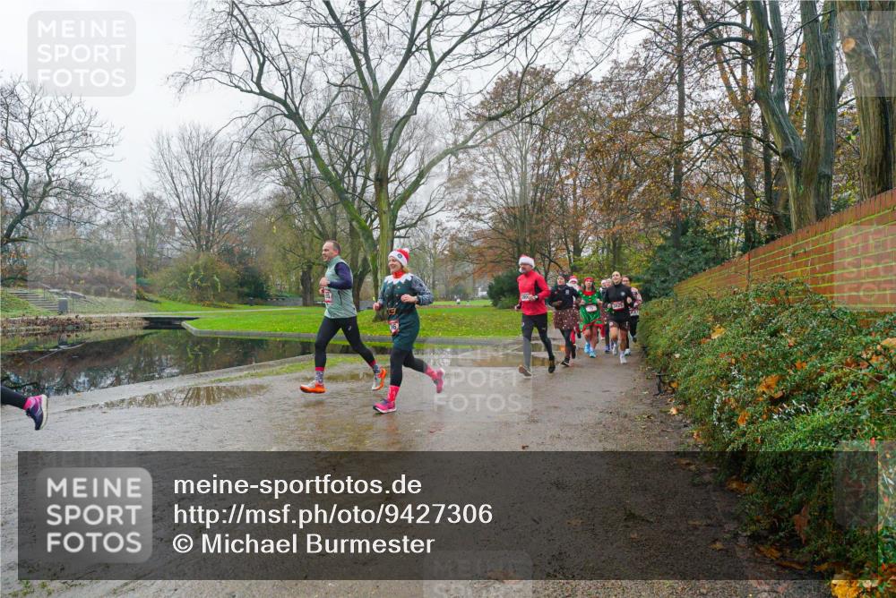 07.12.2025 - St. Pauli X-Mass-Run No. 15 Michael Burmester http://msf.ph/oto/9427306 07.12.2025 11:20:50 Laufen  meine-sportfotos.de