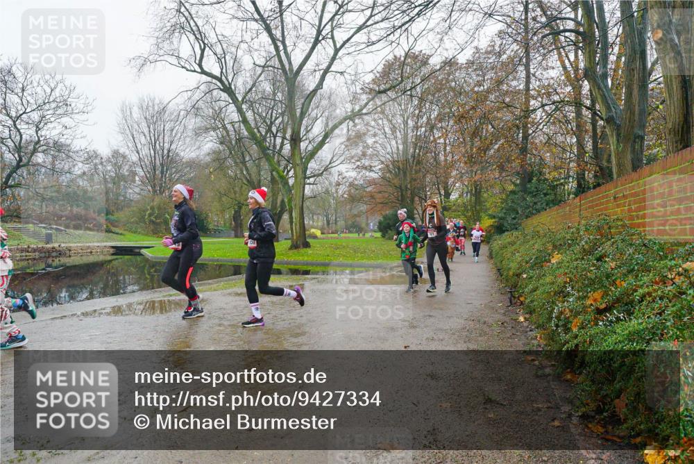 07.12.2025 - St. Pauli X-Mass-Run No. 15 Michael Burmester http://msf.ph/oto/9427334 07.12.2025 11:21:27 Laufen  meine-sportfotos.de