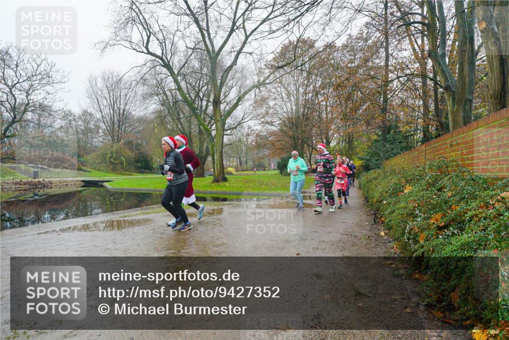 07.12.2025 - St. Pauli X-Mass-Run No. 15 Michael Burmester http://msf.ph/oto/9427352 07.12.2025 11:21:39 Laufen  meine-sportfotos.de