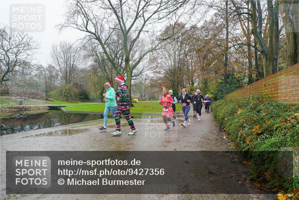 07.12.2025 - St. Pauli X-Mass-Run No. 15 Michael Burmester http://msf.ph/oto/9427356 07.12.2025 11:21:40 Laufen 3923 meine-sportfotos.de
