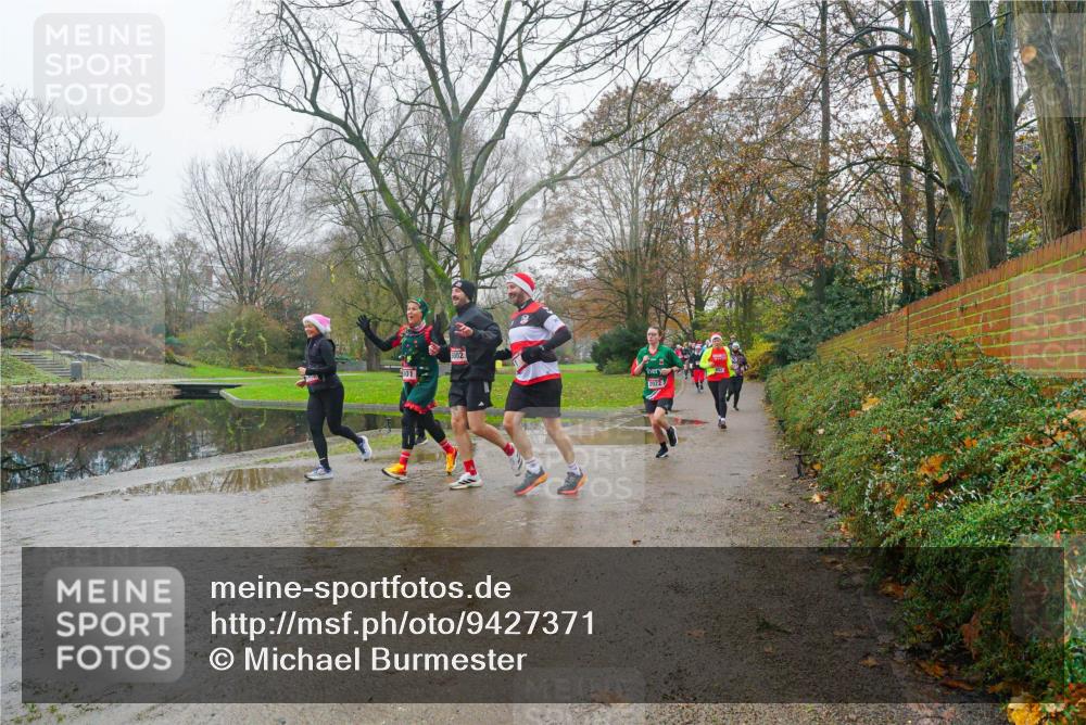 07.12.2025 - St. Pauli X-Mass-Run No. 15 Michael Burmester http://msf.ph/oto/9427371 07.12.2025 11:21:53 Laufen 5002, 2022 meine-sportfotos.de