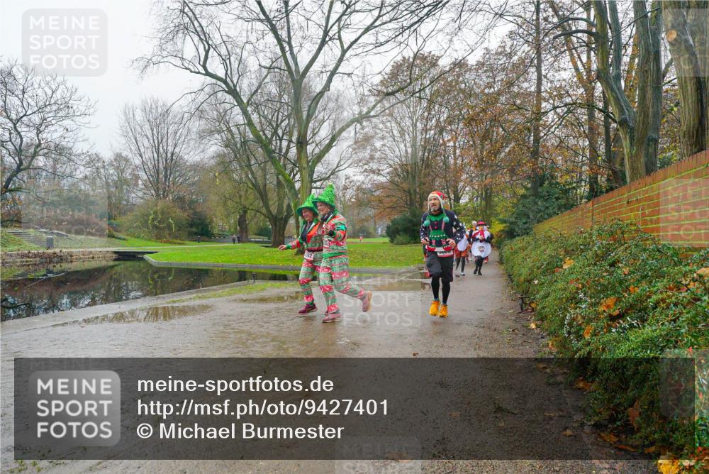 07.12.2025 - St. Pauli X-Mass-Run No. 15 Michael Burmester http://msf.ph/oto/9427401 07.12.2025 11:22:16 Laufen  meine-sportfotos.de