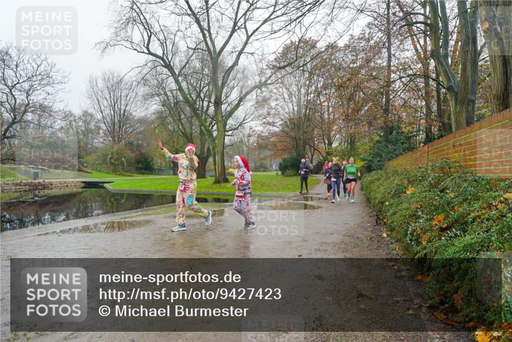 07.12.2025 - St. Pauli X-Mass-Run No. 15 Michael Burmester http://msf.ph/oto/9427423 07.12.2025 11:22:35 Laufen  meine-sportfotos.de