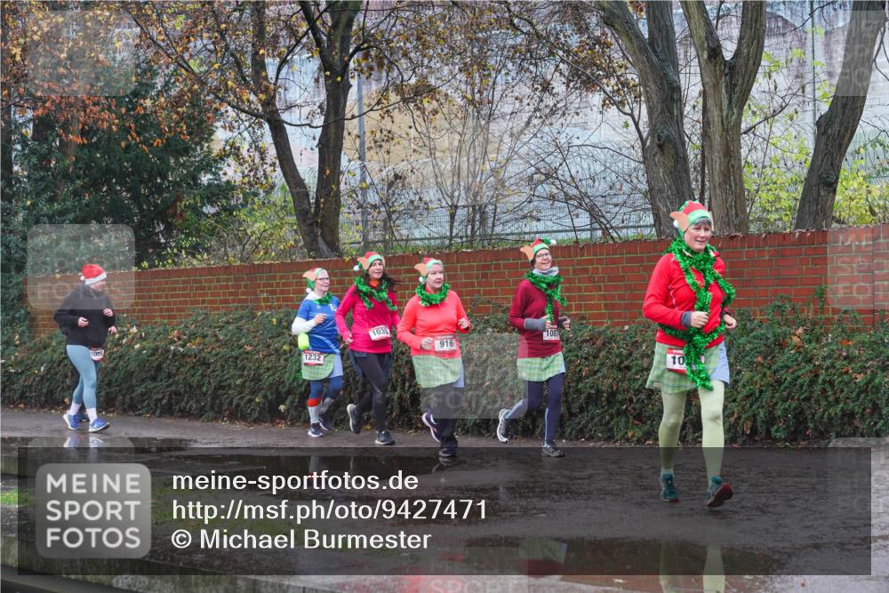 07.12.2025 - St. Pauli X-Mass-Run No. 15 Michael Burmester http://msf.ph/oto/9427471 07.12.2025 10:25:44 Laufen 1232, 1035, 916, 1087, 10 meine-sportfotos.de