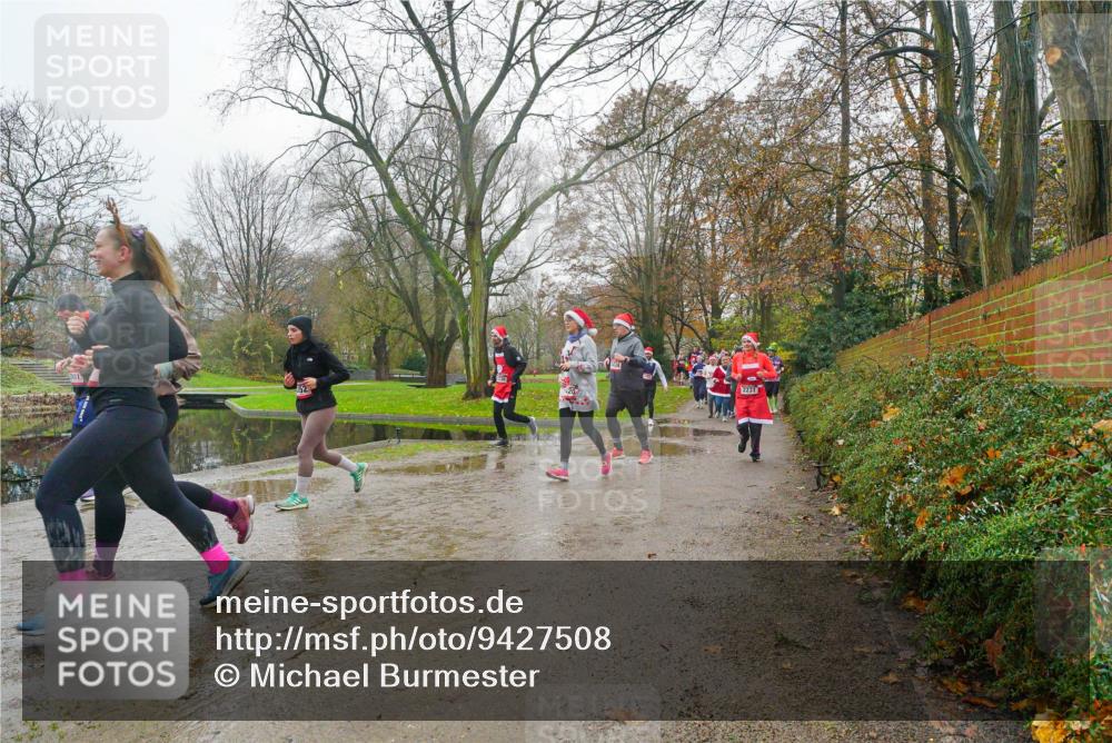 07.12.2025 - St. Pauli X-Mass-Run No. 15 Michael Burmester http://msf.ph/oto/9427508 07.12.2025 11:23:31 Laufen 52 meine-sportfotos.de