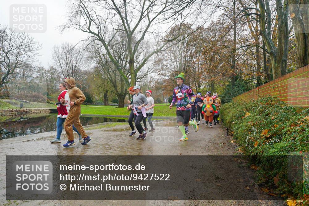07.12.2025 - St. Pauli X-Mass-Run No. 15 Michael Burmester http://msf.ph/oto/9427522 07.12.2025 11:23:37 Laufen 147 meine-sportfotos.de