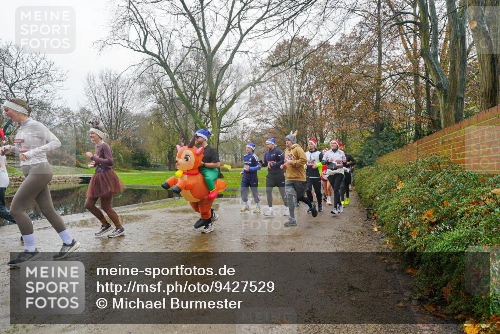 07.12.2025 - St. Pauli X-Mass-Run No. 15 Michael Burmester http://msf.ph/oto/9427529 07.12.2025 11:23:39 Laufen 88 meine-sportfotos.de