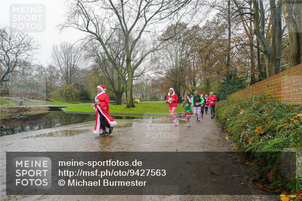 07.12.2025 - St. Pauli X-Mass-Run No. 15 Michael Burmester http://msf.ph/oto/9427563 07.12.2025 11:23:55 Laufen 2717 meine-sportfotos.de