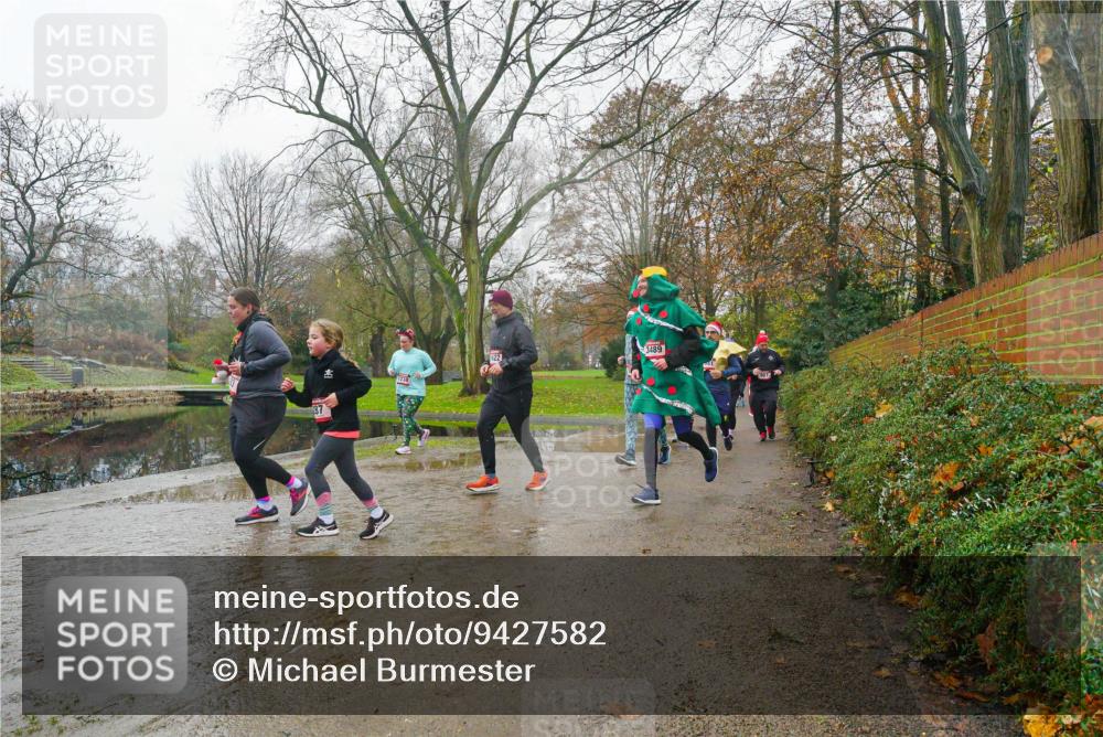 07.12.2025 - St. Pauli X-Mass-Run No. 15 Michael Burmester http://msf.ph/oto/9427582 07.12.2025 11:24:06 Laufen 3489 meine-sportfotos.de