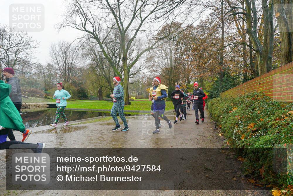 07.12.2025 - St. Pauli X-Mass-Run No. 15 Michael Burmester http://msf.ph/oto/9427584 07.12.2025 11:24:07 Laufen 2941 meine-sportfotos.de