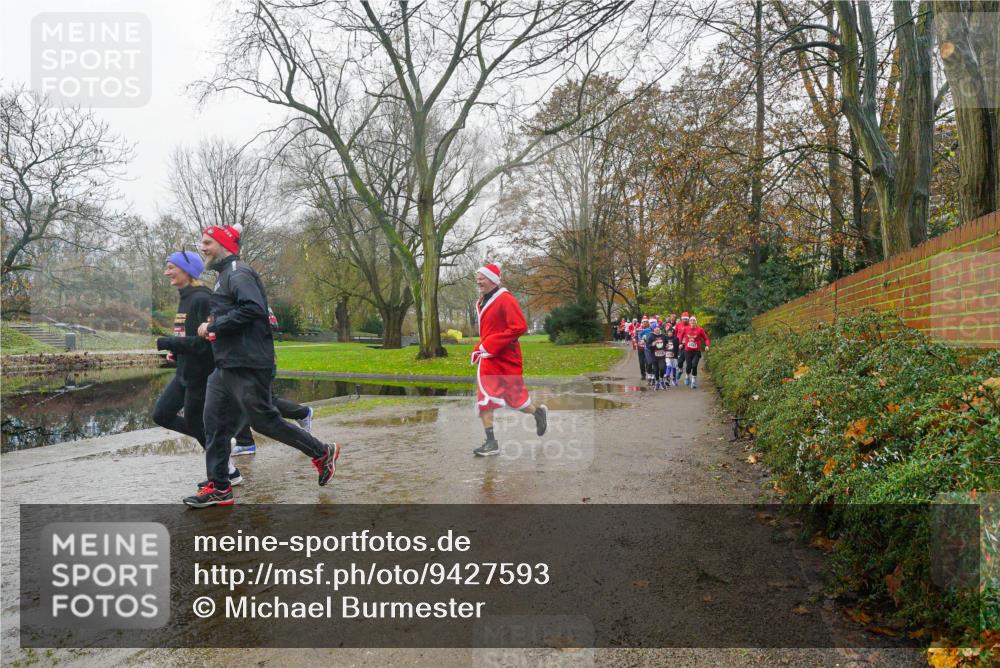 07.12.2025 - St. Pauli X-Mass-Run No. 15 Michael Burmester http://msf.ph/oto/9427593 07.12.2025 11:24:10 Laufen  meine-sportfotos.de