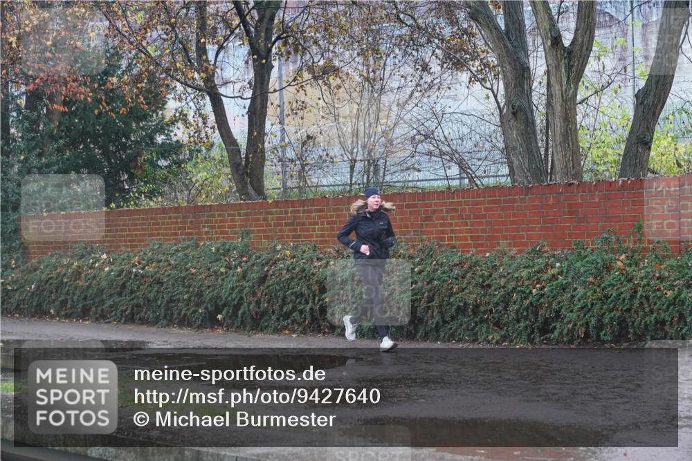 07.12.2025 - St. Pauli X-Mass-Run No. 15 Michael Burmester http://msf.ph/oto/9427640 07.12.2025 10:27:41 Laufen  meine-sportfotos.de