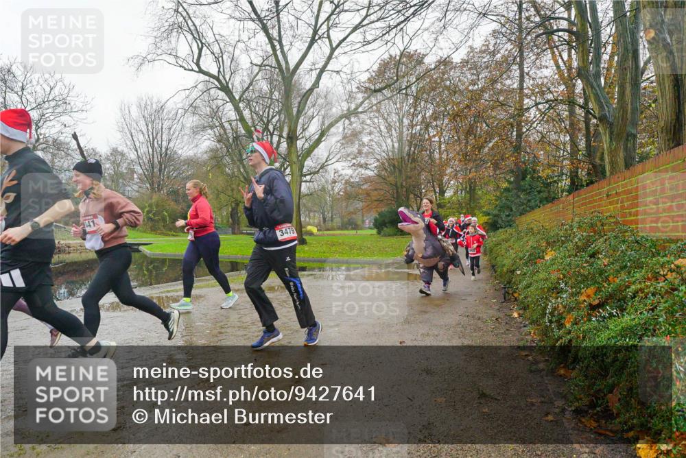 07.12.2025 - St. Pauli X-Mass-Run No. 15 Michael Burmester http://msf.ph/oto/9427641 07.12.2025 11:24:43 Laufen 41, 3479 meine-sportfotos.de