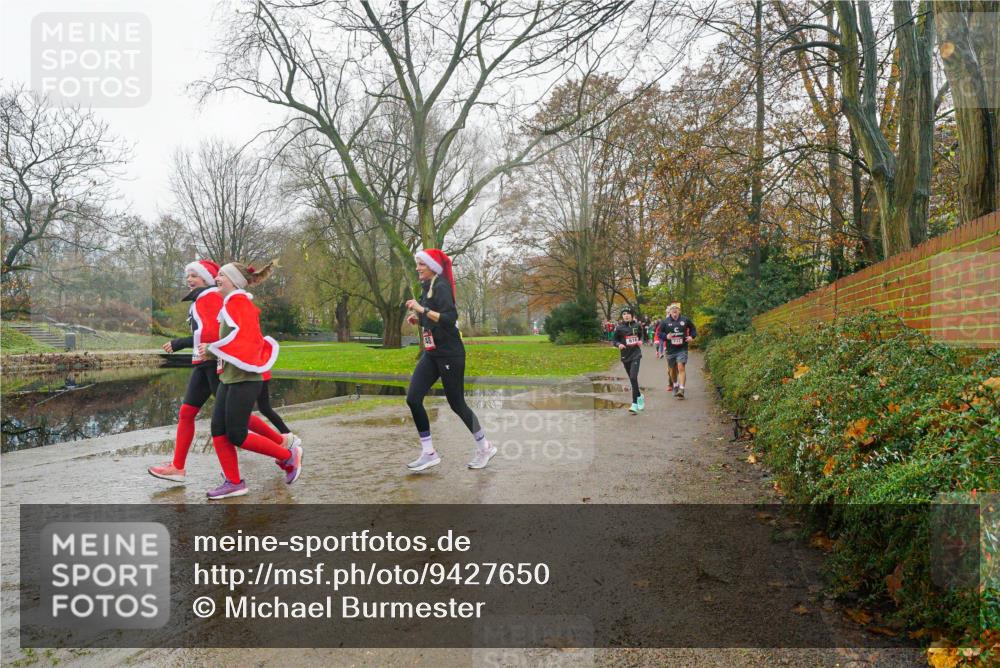 07.12.2025 - St. Pauli X-Mass-Run No. 15 Michael Burmester http://msf.ph/oto/9427650 07.12.2025 11:24:48 Laufen  meine-sportfotos.de