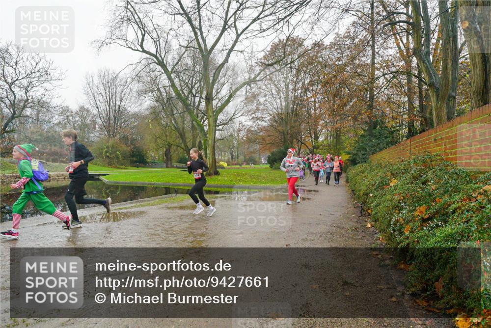 07.12.2025 - St. Pauli X-Mass-Run No. 15 Michael Burmester http://msf.ph/oto/9427661 07.12.2025 11:24:59 Laufen 1597 meine-sportfotos.de