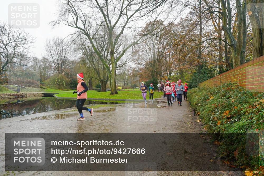 07.12.2025 - St. Pauli X-Mass-Run No. 15 Michael Burmester http://msf.ph/oto/9427666 07.12.2025 11:25:03 Laufen  meine-sportfotos.de