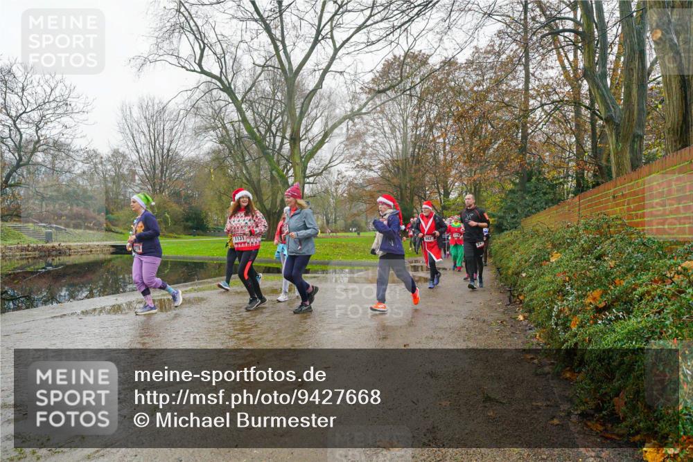 07.12.2025 - St. Pauli X-Mass-Run No. 15 Michael Burmester http://msf.ph/oto/9427668 07.12.2025 11:25:06 Laufen 1131, 249 meine-sportfotos.de