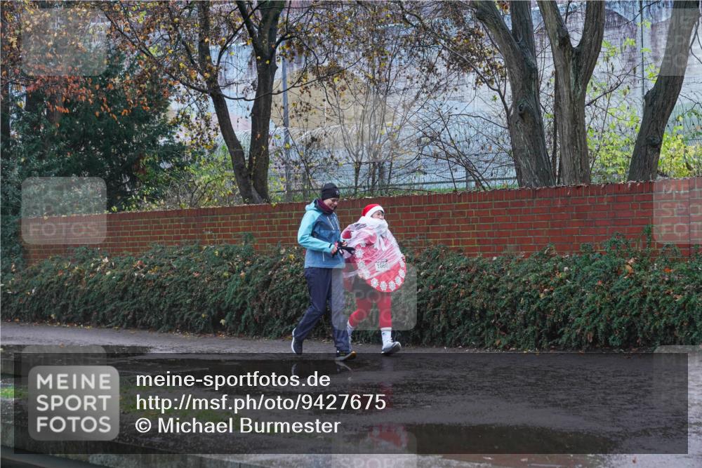 07.12.2025 - St. Pauli X-Mass-Run No. 15 Michael Burmester http://msf.ph/oto/9427675 07.12.2025 10:29:28 Laufen  meine-sportfotos.de
