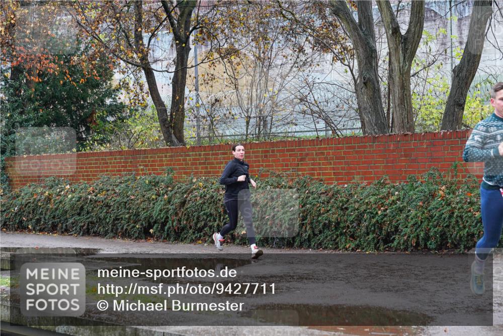 07.12.2025 - St. Pauli X-Mass-Run No. 15 Michael Burmester http://msf.ph/oto/9427711 07.12.2025 10:38:28 Laufen  meine-sportfotos.de