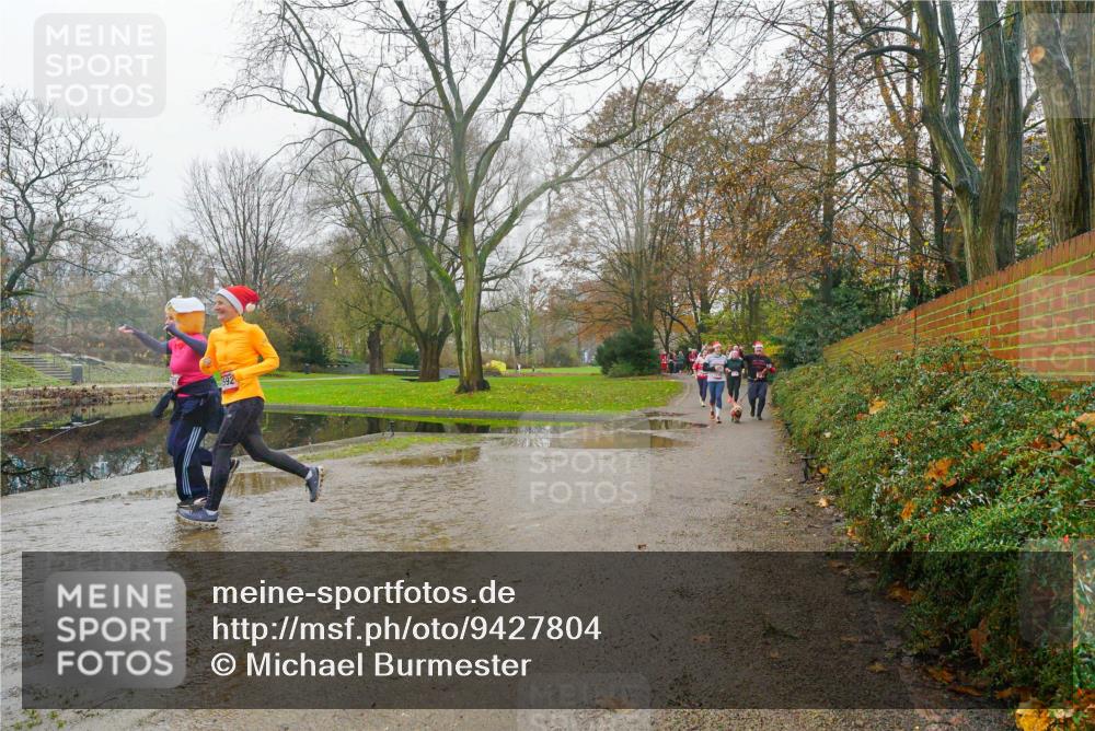 07.12.2025 - St. Pauli X-Mass-Run No. 15 Michael Burmester http://msf.ph/oto/9427804 07.12.2025 11:26:12 Laufen 592 meine-sportfotos.de