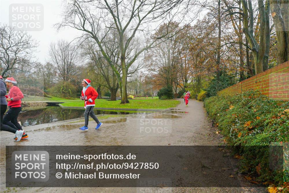 07.12.2025 - St. Pauli X-Mass-Run No. 15 Michael Burmester http://msf.ph/oto/9427850 07.12.2025 11:26:49 Laufen  meine-sportfotos.de